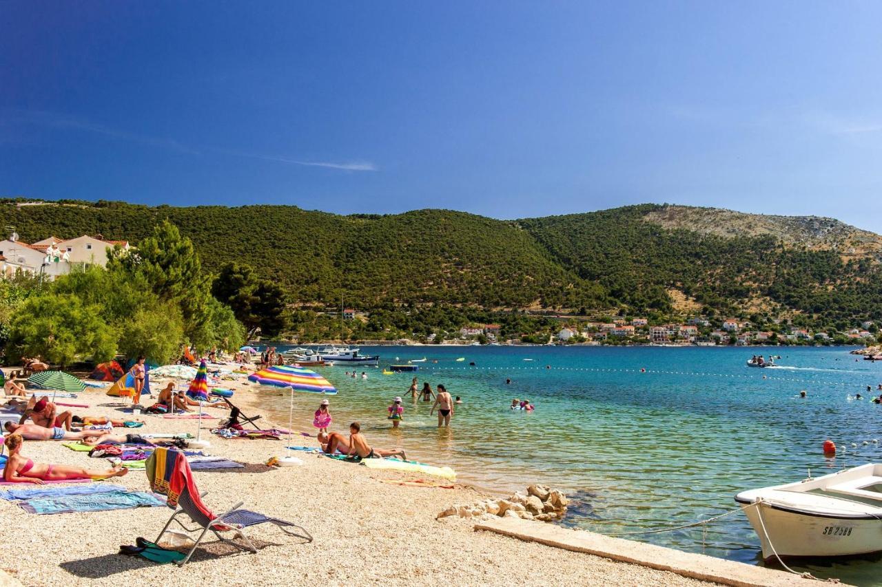 Apartments By The Sea Grebastica, Sibenik - 4881 Baselovici Exterior photo